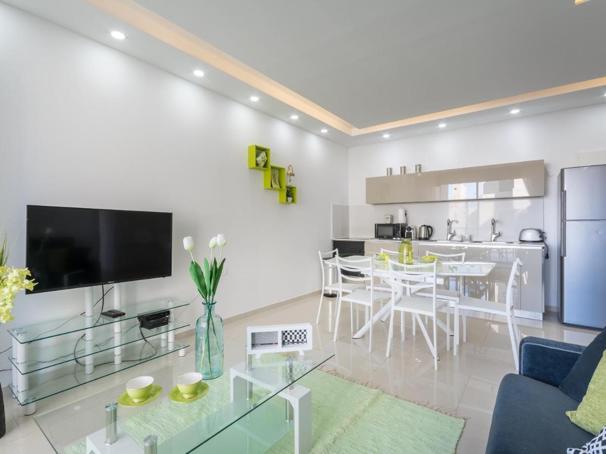Full Option 7 People Jerusalém Exterior foto